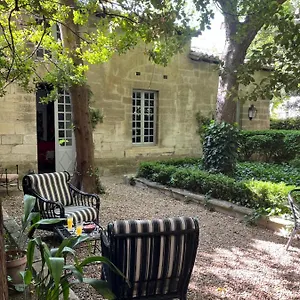 https://face-au-palais.aixenprovencehotels.org